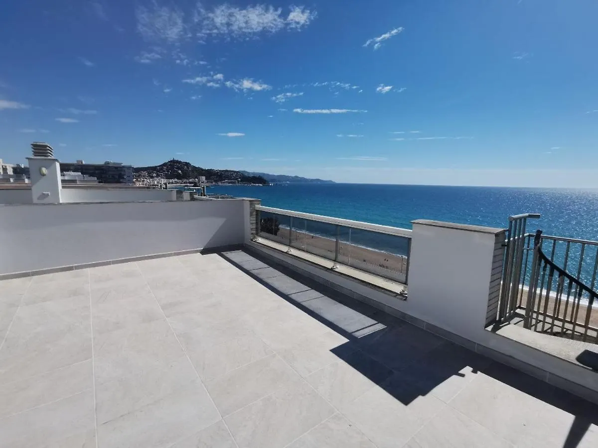 Seafront Apartment In Blanes
